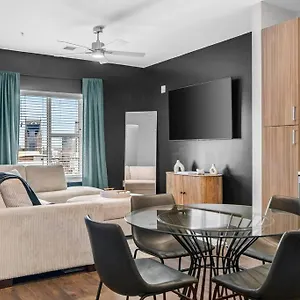  Apartment The Hollywood The Gulch